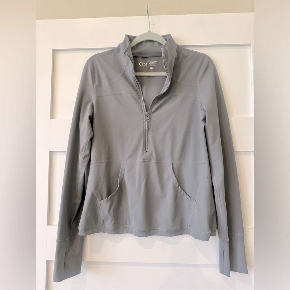 Zyia active, half zip.